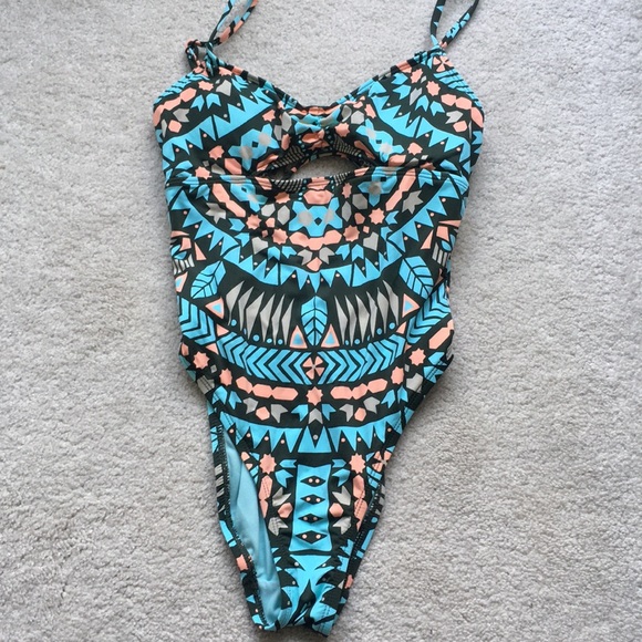 BikiniLab Folk Up the sun one piece swimsuit - Picture 2 of 5